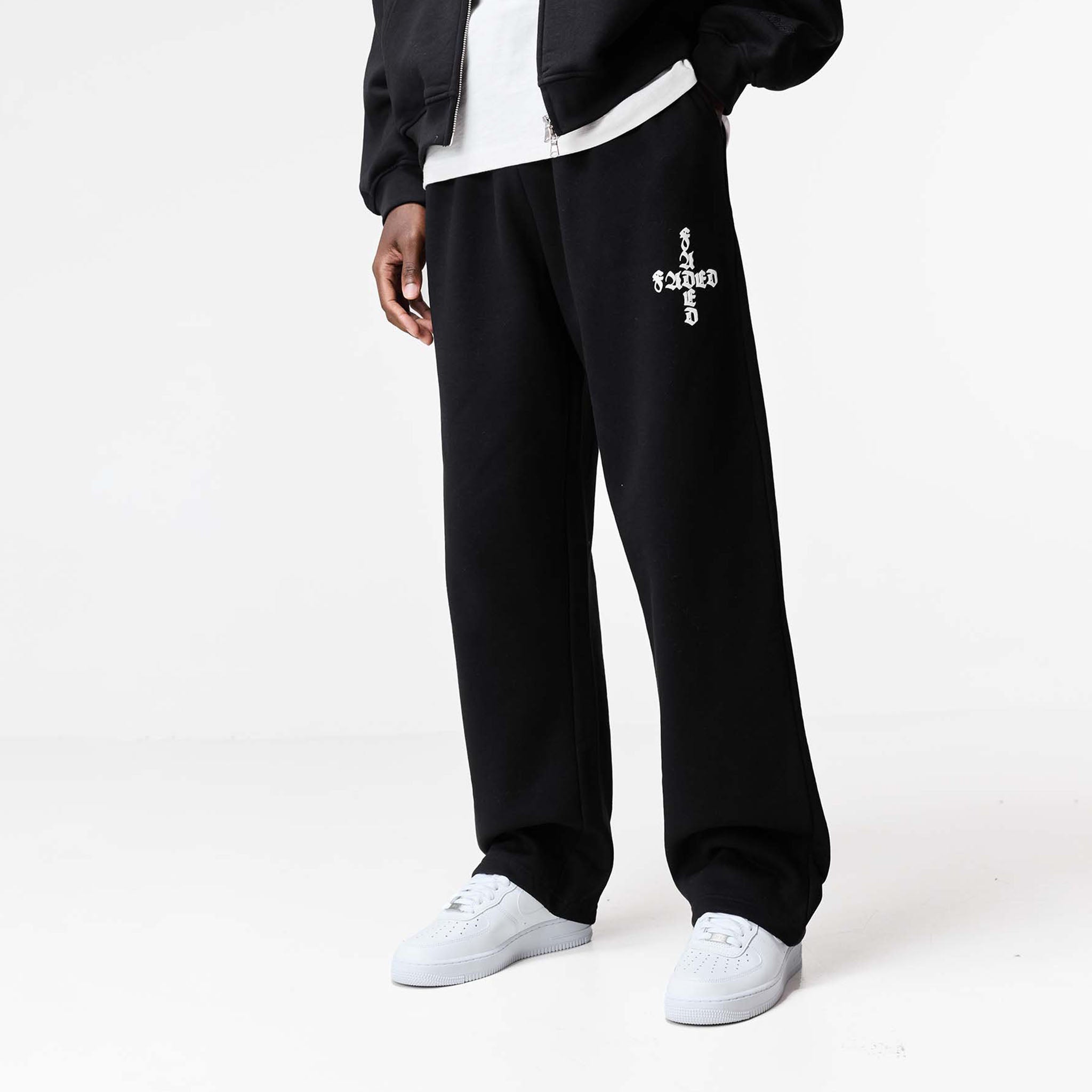 Gothic 2.0 Loose Fit Open Hem Jogger | Black