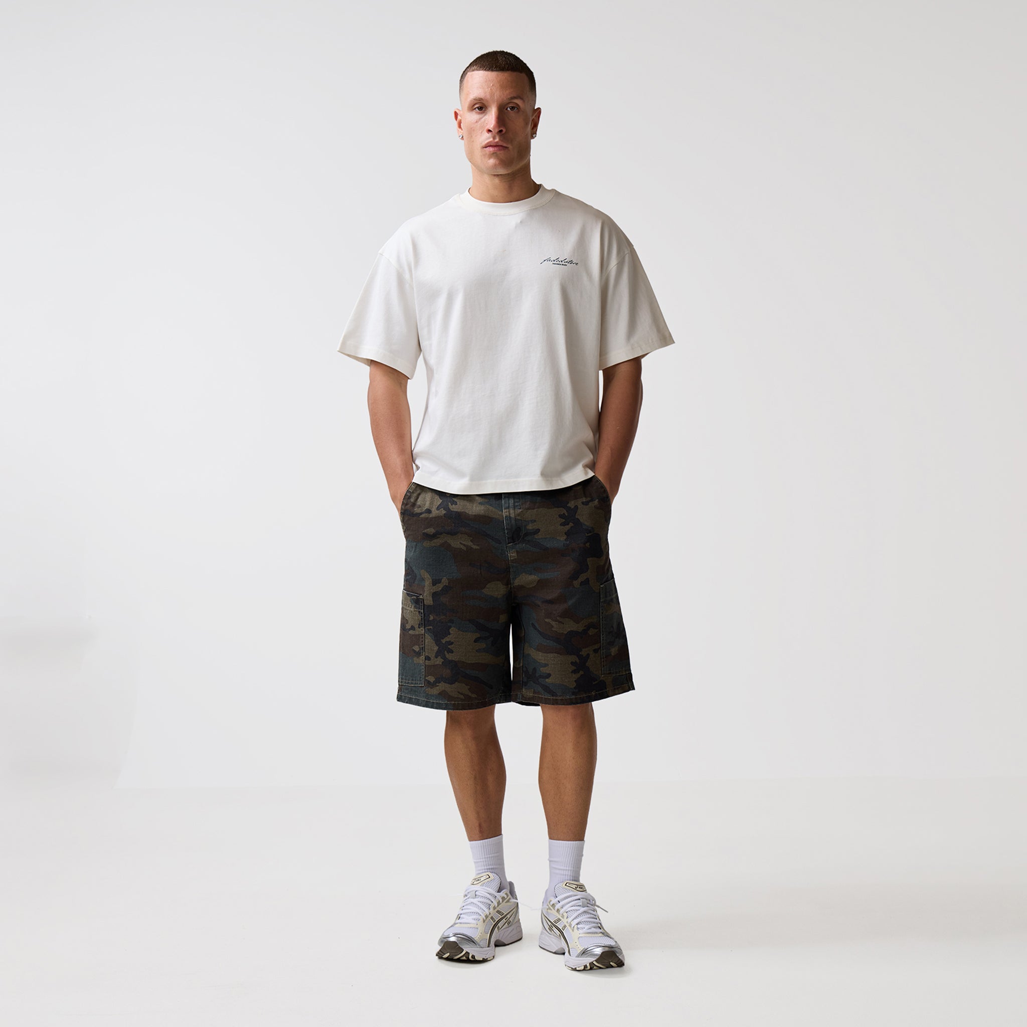 Kinda Busy T-Shirt | Chalk