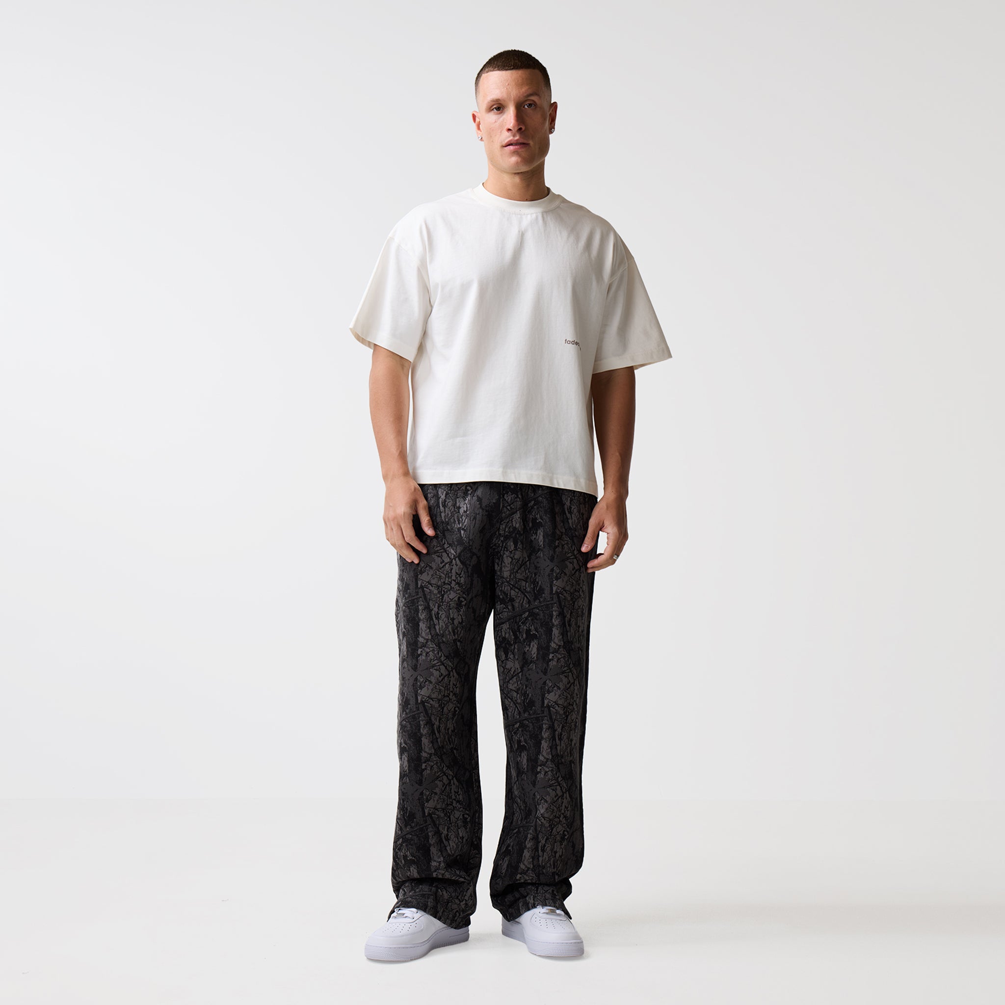 Wide Leg Jogger | Black Camo