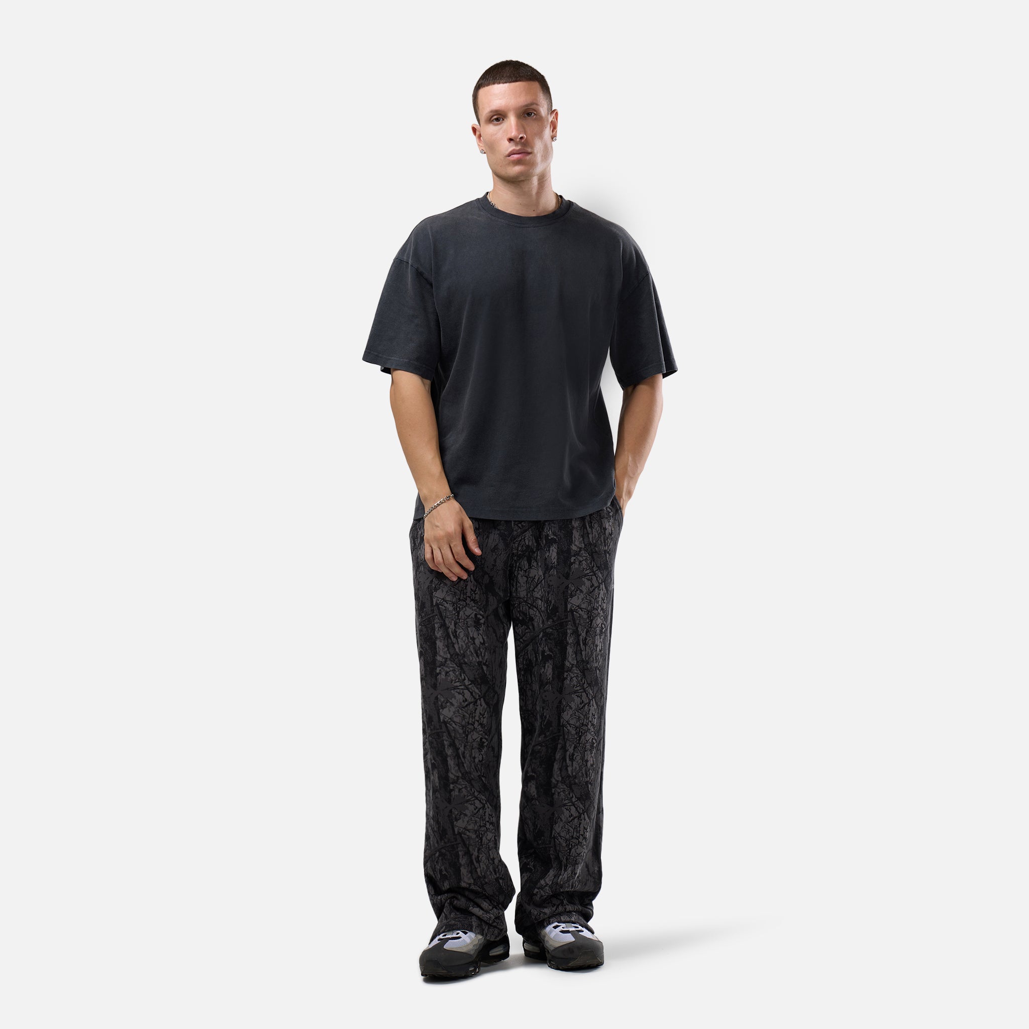 Wide Leg Jogger | Black Camo